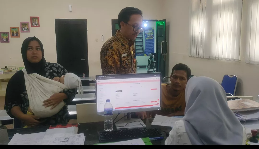 Kepala Dinsos Kota Serang Muhammad Ibra Gholibi menjelaskan soal kuota BPJS PBI.