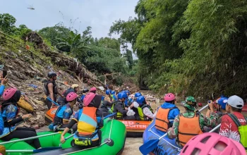 Wisata Susur Sungai Cibanten