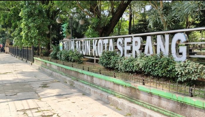 Efisienkan Anggaran, Perbaikan Kerusakan Fasilitas Alun-Alun Kota Serang Tunggu Revitalisasi