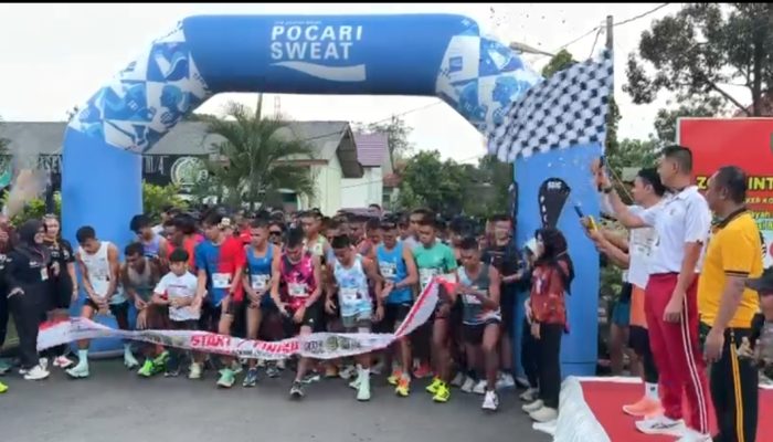Kobarkan Semangat Pancasila, Ribuan Peserta Meriahkan Lomba Lari 5 K Kodim 0602/Serang