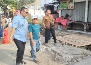 Budi Rustandi Tinjau Pembangunan Drainase Samaun Bakri Untuk Atasi Banjir
